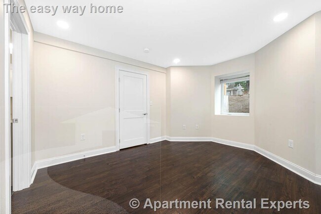 Building Photo - 77 Winchester St