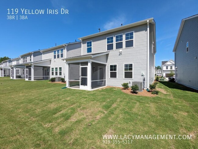 Building Photo - 119 Yellow Iris Dr
