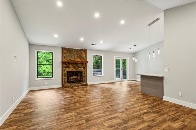 Building Photo - 3415 Owens Pass NW