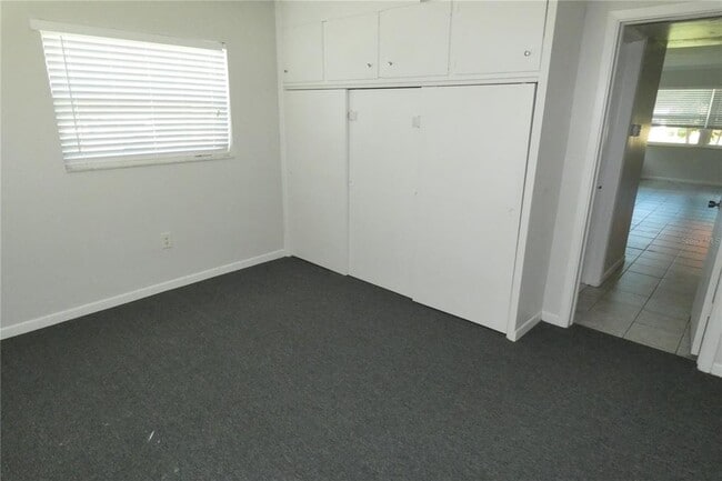 Building Photo - 5839 8th Ave N