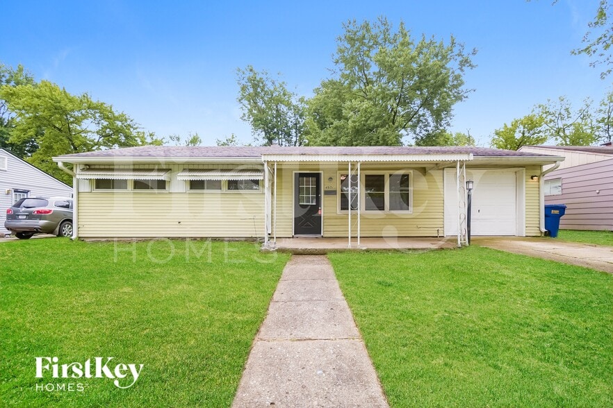 Primary Photo - 4931 Karen Dr