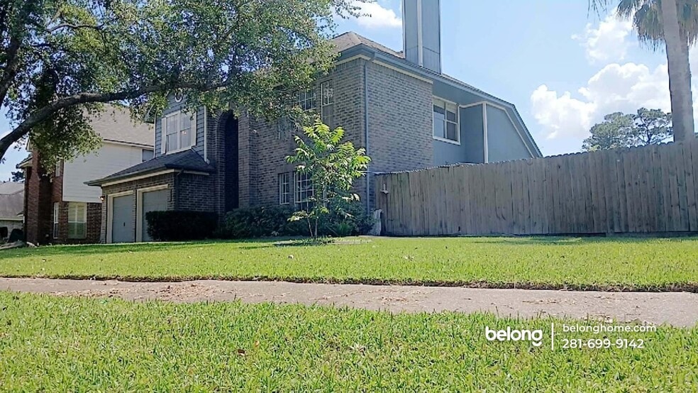 Building Photo - 431 N Hampton Ct