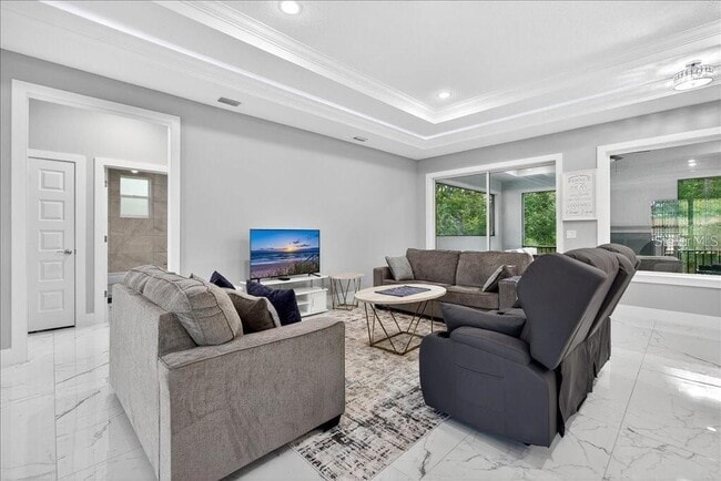 Building Photo - 128 Blare Dr