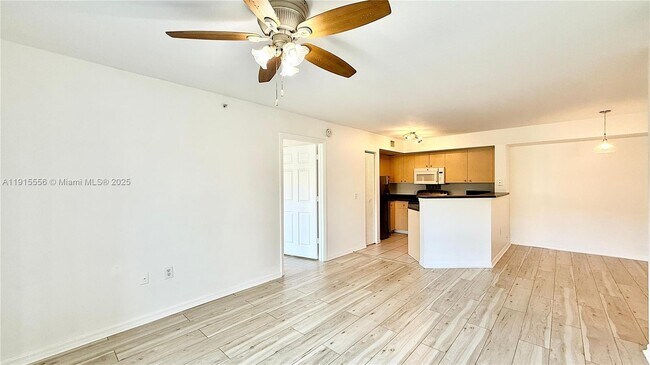 Building Photo - 4190 San Marino Blvd