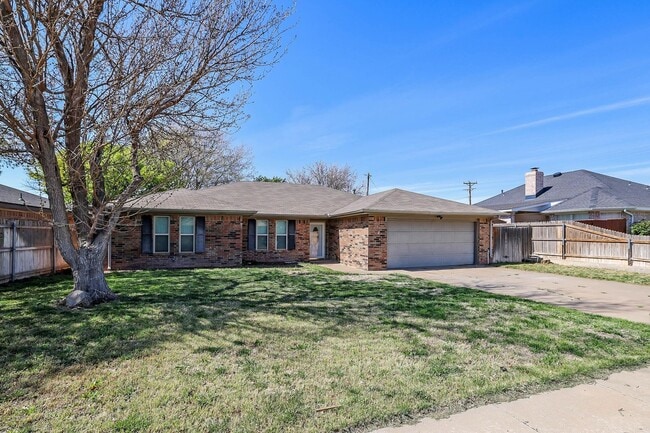 Building Photo - Beautiful 4 bedroom rental in Puckett West!