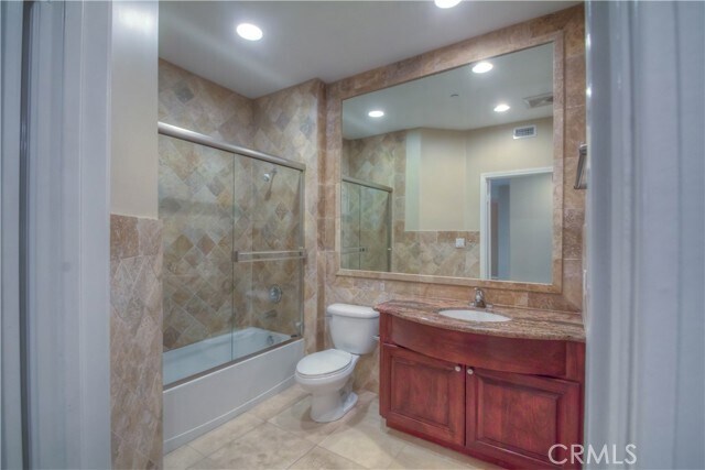 Building Photo - 4551 Coldwater Canyon Ave