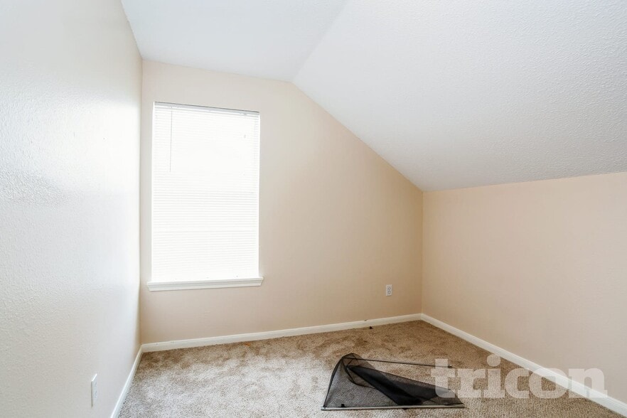 Building Photo - 3119 Kelling St