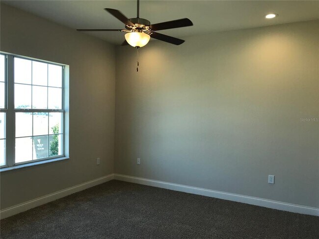 Building Photo - 3338 Pearly Dr