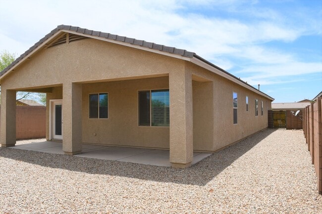 Building Photo - 3421 N. Gurnsey Trail San Tan Valley, AZ 85143