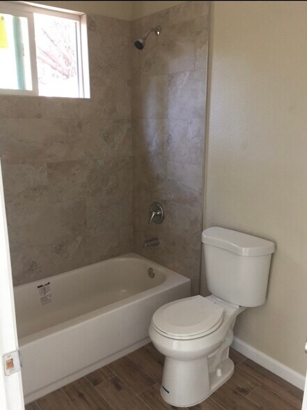 Building Photo - 4393 Cartagena Dr