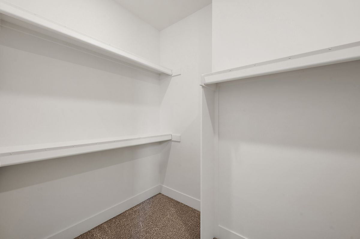 Building Photo - 5956 Willow Grove