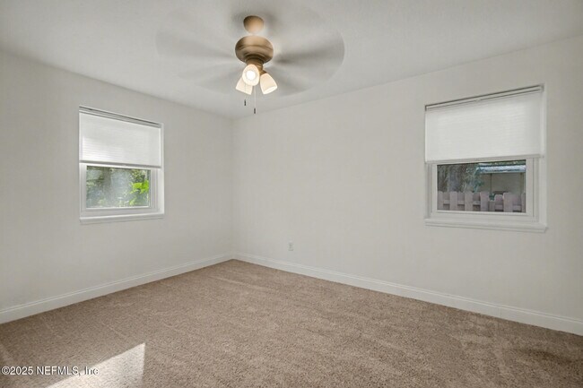 Building Photo - 1503 Broome St