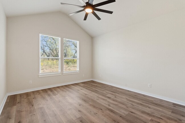 Building Photo - 853 Cypress Ln