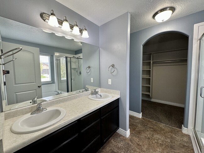Building Photo - 6274 Copan Way