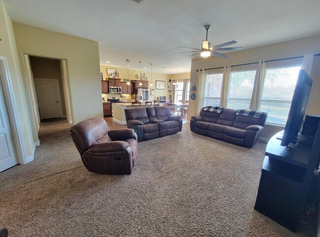 Building Photo - 8501 Holley Hills Cir