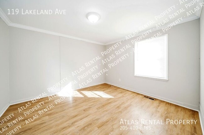 Building Photo - 119 Lakeland Ave