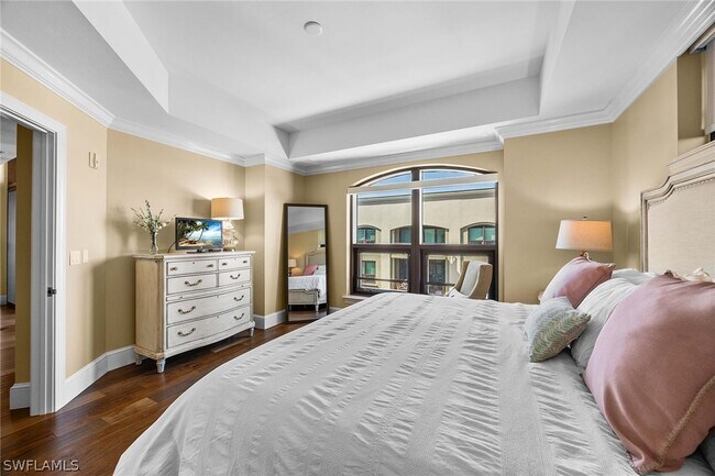 Building Photo - 9123 Strada Pl