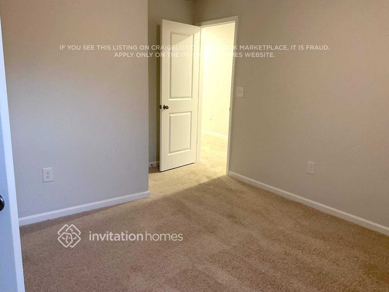 Building Photo - 3972 Zepelin Wy