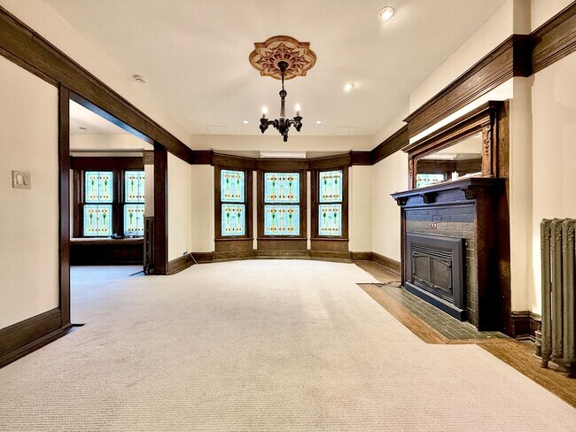 Building Photo - 2723-25-25A N Downer