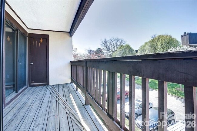 Building Photo - 8121 Cedar Glen Dr