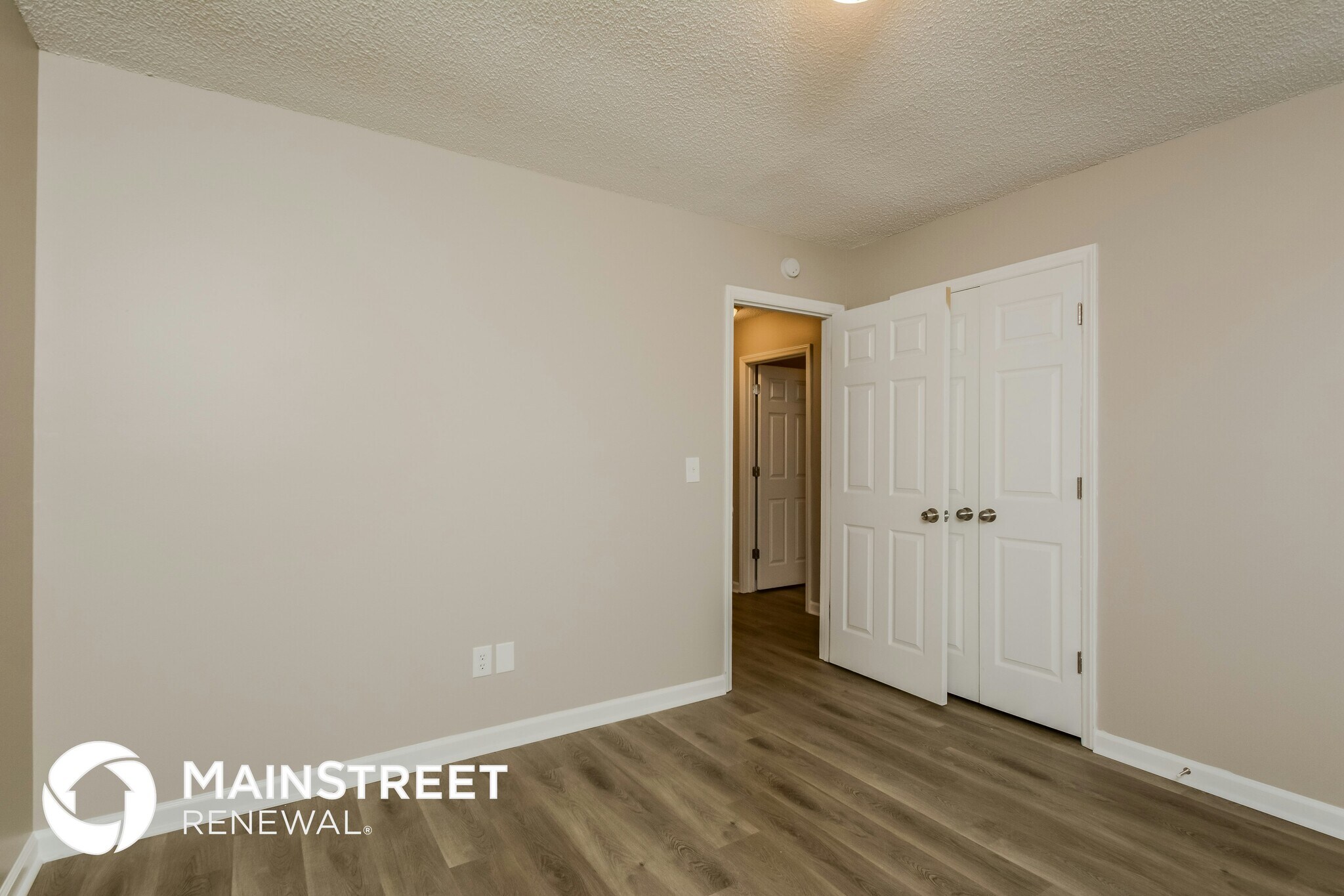 Building Photo - 86 Sommerset Dr