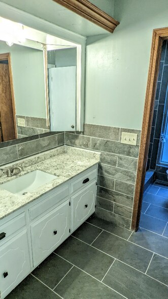 Building Photo - 13005 Silver Eagle Trail