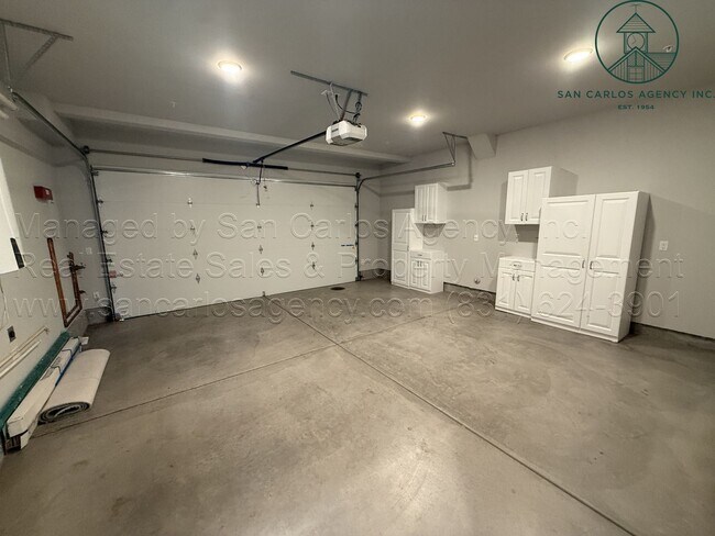 Building Photo - 271 10th St