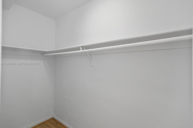 Building Photo - 3000 S Ocean Dr