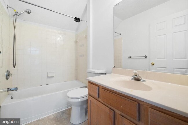 Building Photo - 206 Toddson Ln