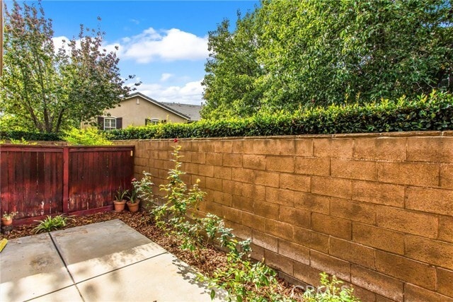 Building Photo - 7353 Ellena W