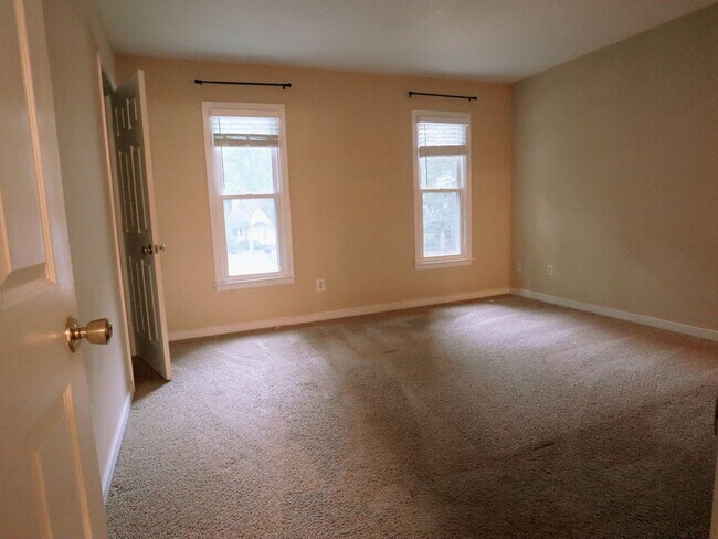 Building Photo - Arrowood Neighborhood Gem – 3BR Home Near ...