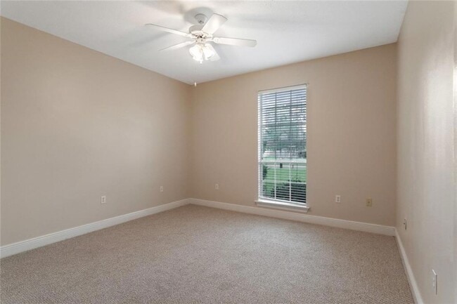 Building Photo - 158 Woodruff Dr