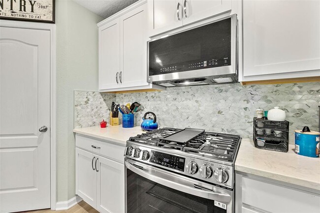Building Photo - 608 Grand Reserve Dr