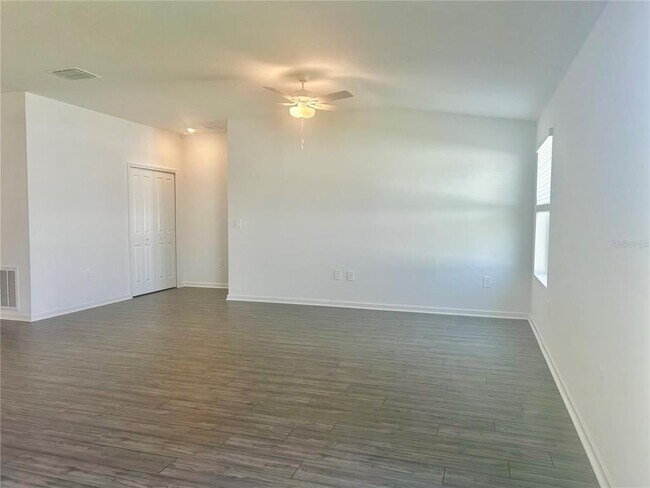 Building Photo - 1158 NW 47th Ct
