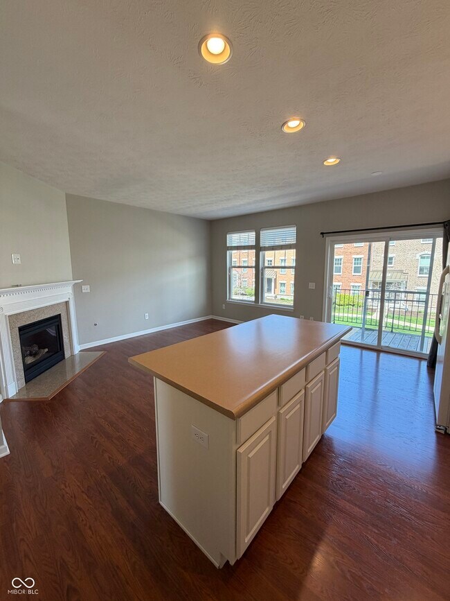 Building Photo - 6305 Schooler Drive