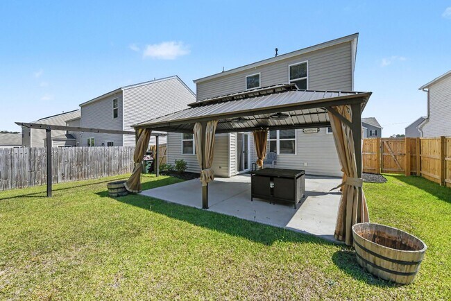 Building Photo - 111 Blossom Wood Ln