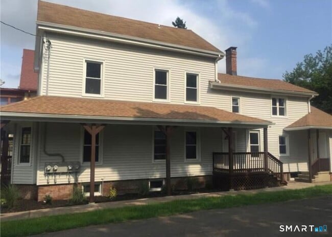 Building Photo - 102 Lombard St