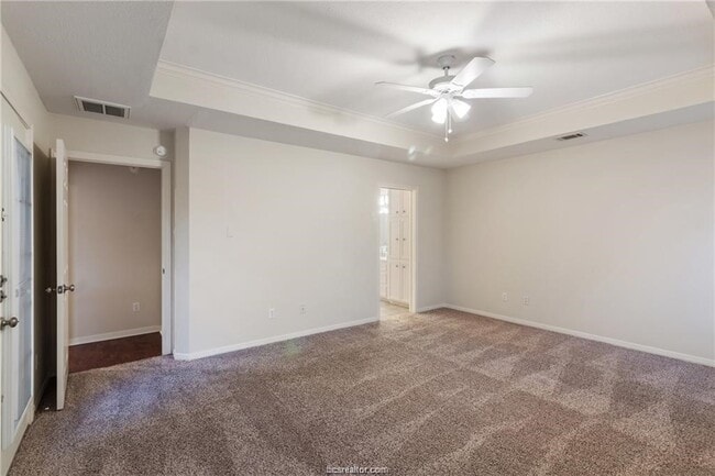 Building Photo - 4709 Shoal Creek Dr