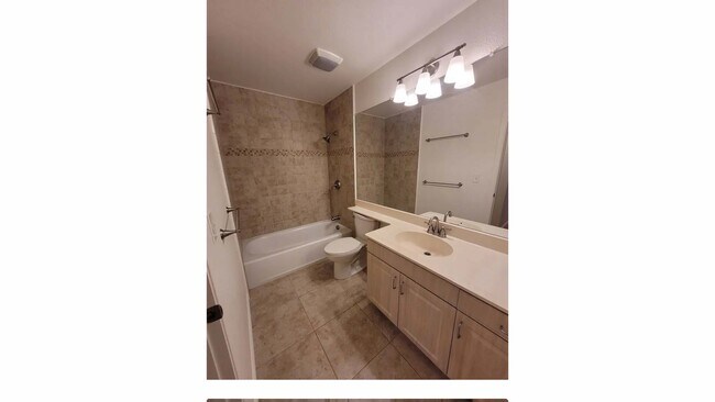 Building Photo - 921551 Aliinui Dr