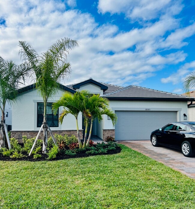 Primary Photo - 18283 Ridgeline Dr