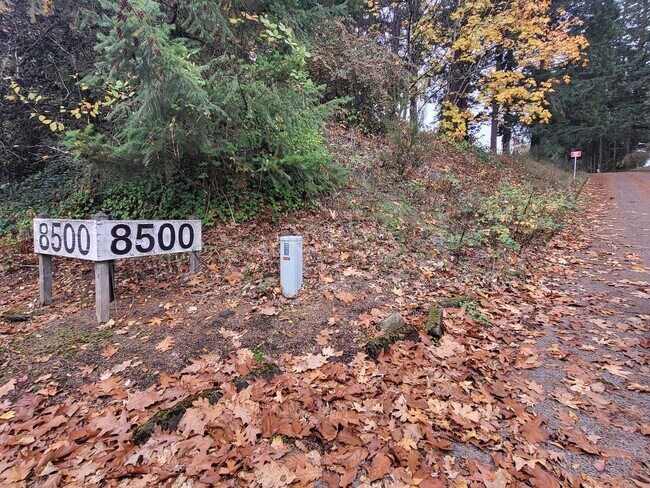Building Photo - Classic Farmhouse on Murray w/Acreage, Multiple Bonus Rooms, & Mt. Hood View