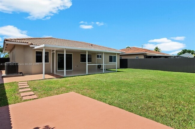 Building Photo - 13992 SW 181st Terrace