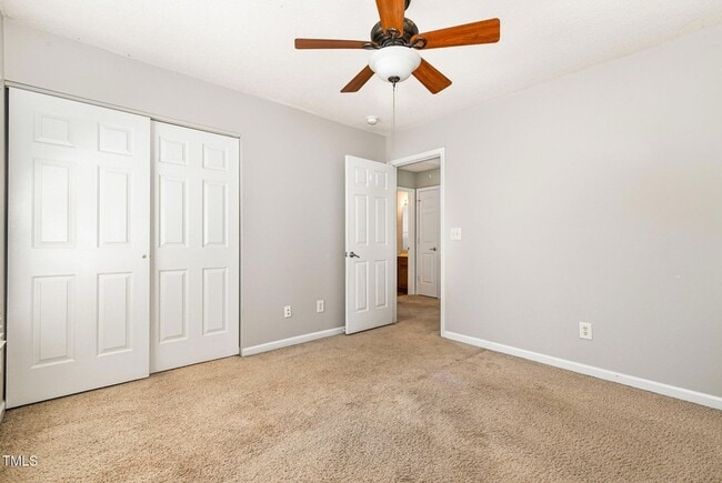 Building Photo - 128 Georgetowne Dr