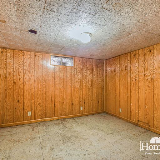 Building Photo - 2-Bedroom Ranch Home with Spacious Basemen...