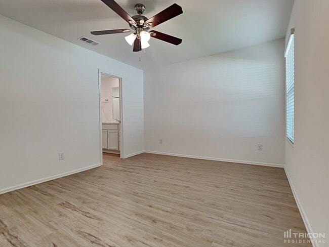 Building Photo - 18622 Rosehill Pr Dr