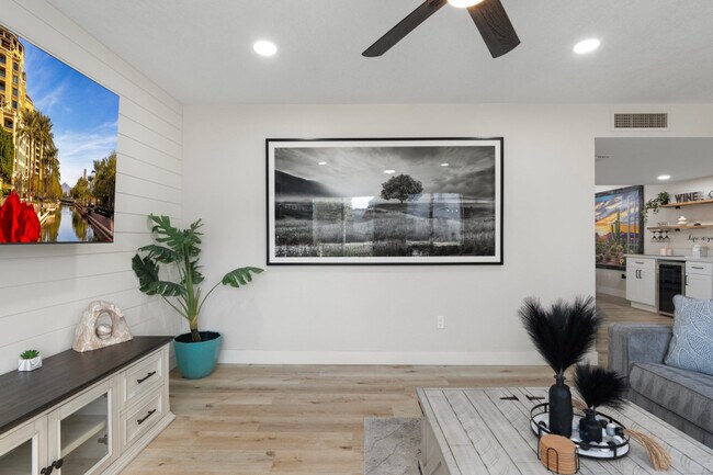 Building Photo - 5903 N 83rd St