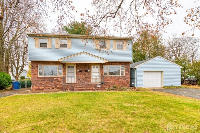 Primary Photo - 347 Lincoln Blvd