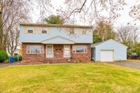 Building Photo - 347 Lincoln Blvd