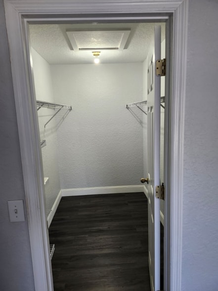 Building Photo - 846 Grand Regency Pointe