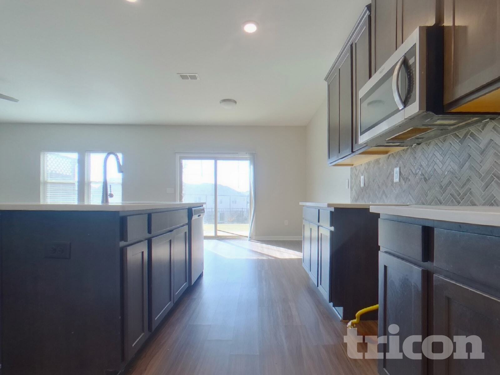 Building Photo - 4691 Electric Ave SW